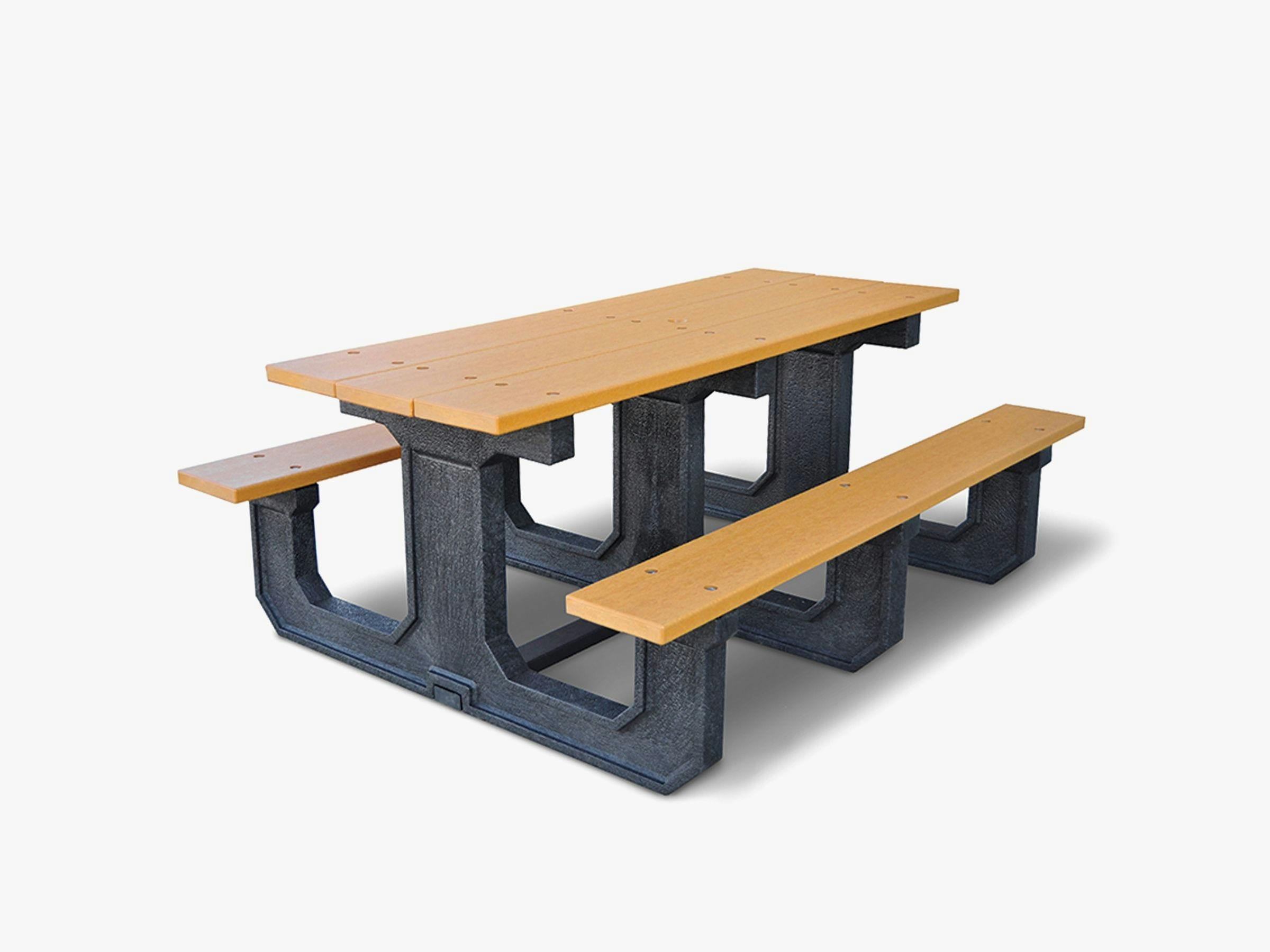 6' Recycled Table, Cedar Portable