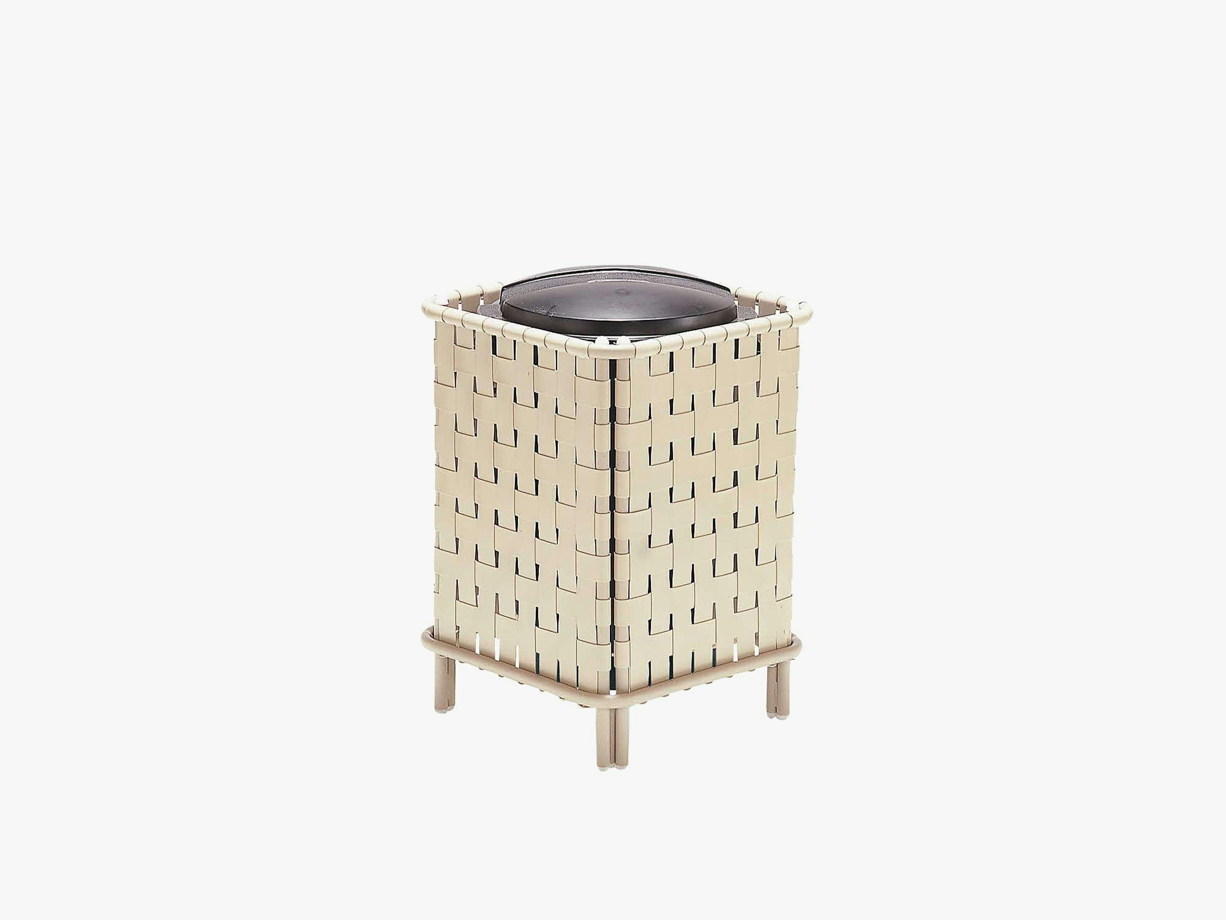 32 Gallon Crosswoven Deco Bin with Lid and Liner